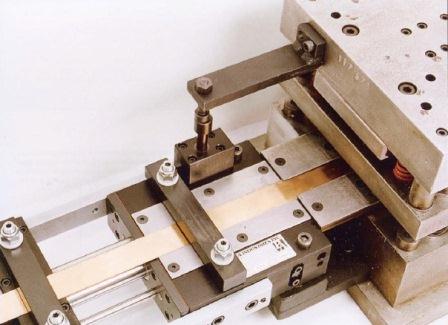 Zangenvorschübe pneumatisch, Zangenvorschub Zangenvorschübe pneumatisch, Zangenvorschub